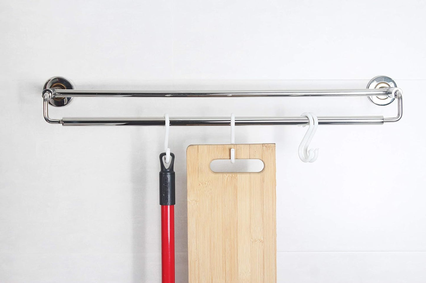 S-shaped hook organizer
