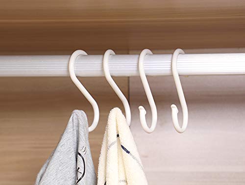 S-shaped hook organizer