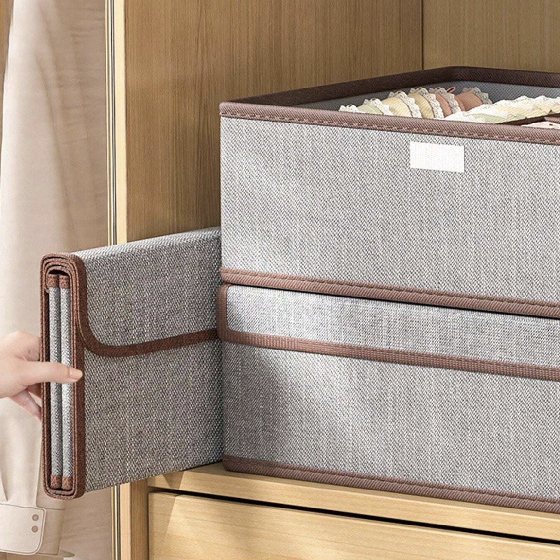 Large Clothes Storage Box with Cover