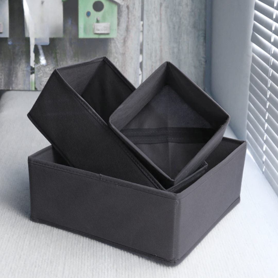 Set of six boxes storage organizers